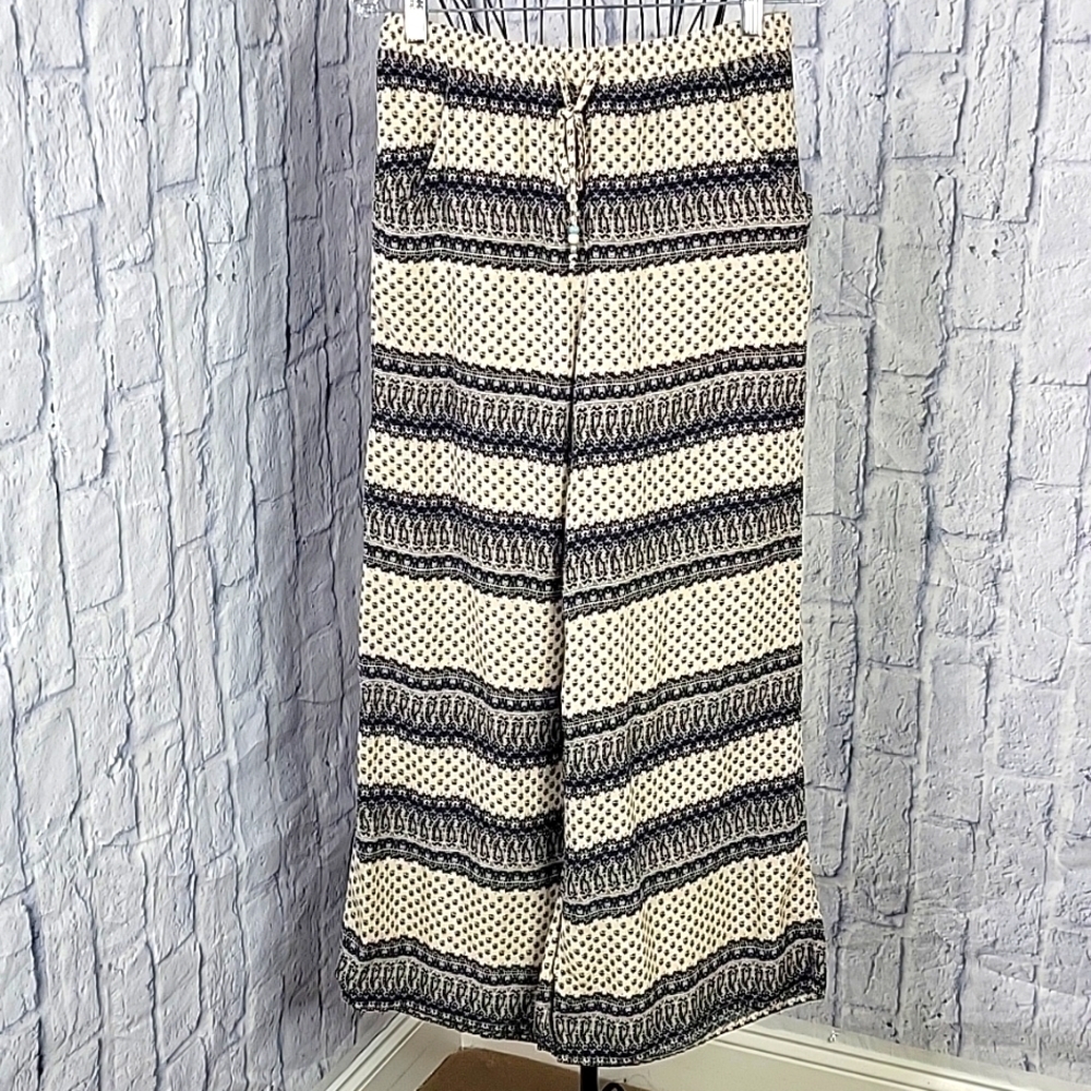 AMERICAN EAGLE OUTFITTERS Bohemian Wide Leg Paisley‎ Pants SP